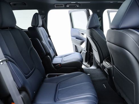 New 2026 INFINITI QX80 4WD w/ Sport Exterior Package image 80