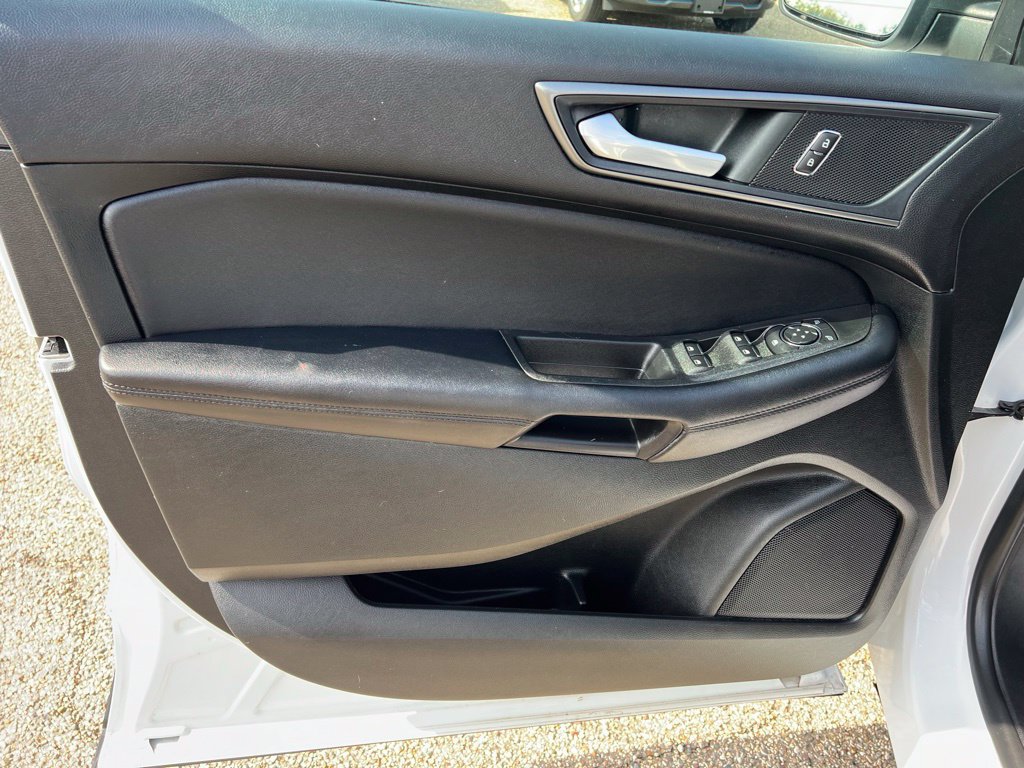 Used 2022 Ford Edge SE AWD/4WD image 21