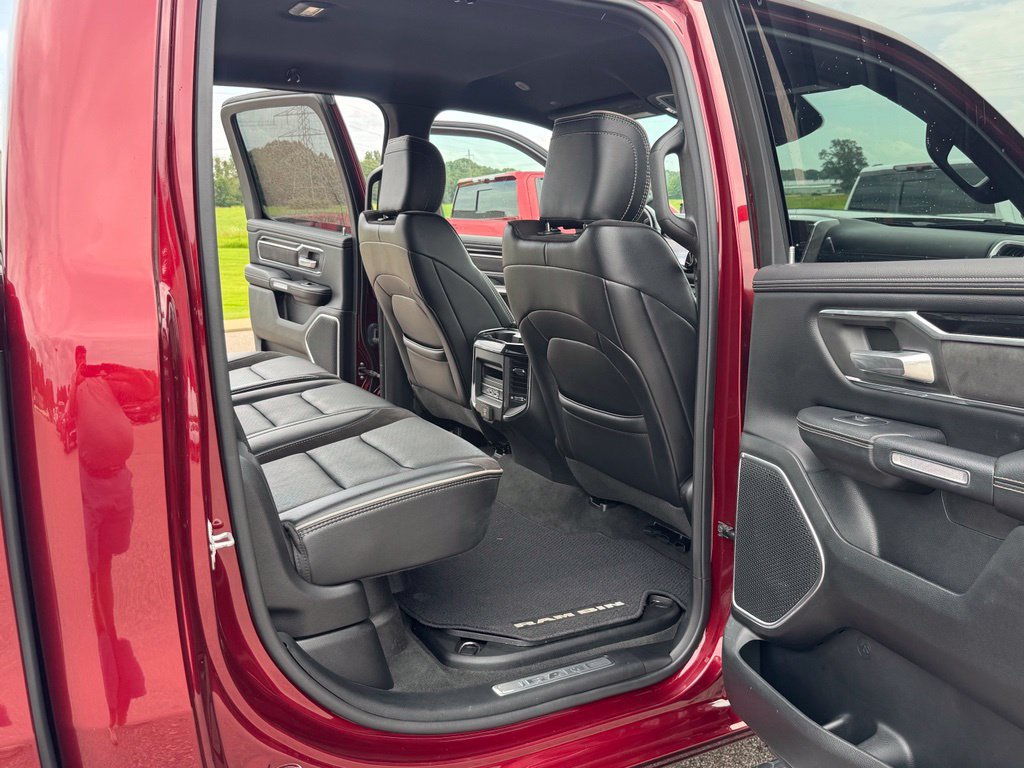 Used 2021 RAM 1500 Laramie w/ Sport Appearance Package AWD/4WD image 41