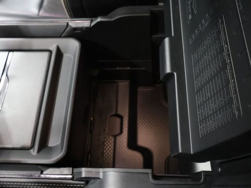 Certified 2022 RAM 1500 Limited image 30