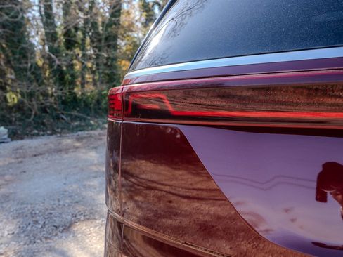 Used 2022 Kia Carnival SX Prestige image 10