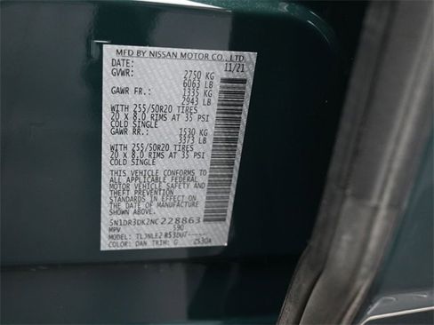 Used 2022 Nissan Pathfinder Platinum w/ Cargo Package image 18