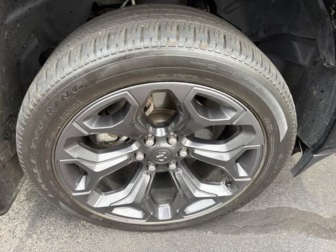 Used 2023 RAM 1500 Limited AWD/4WD image 5