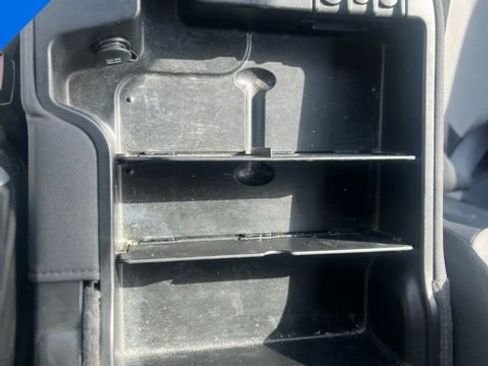 Used 2010 Dodge Ram 1500 Truck SLT w/ Technology Group image 18