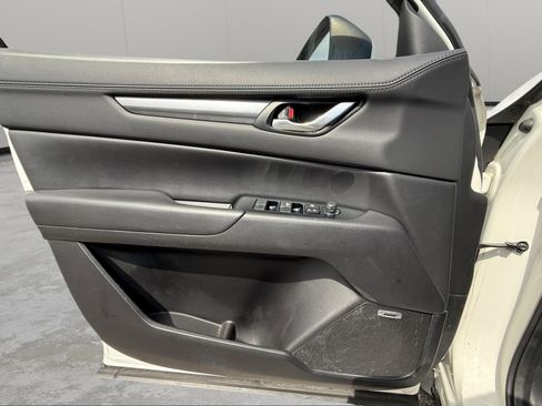 Used 2017 MAZDA CX-5 Touring w/ Preferred Equipment Package image 22