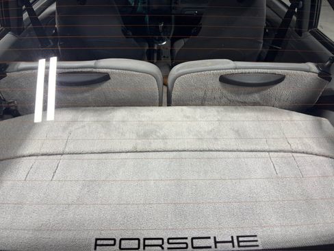 Used 2002 Porsche 911 Carrera 4S AWD/4WD image 21