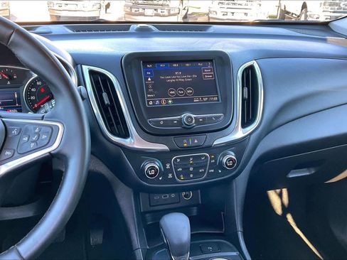 Used 2024 Chevrolet Equinox LT image 7
