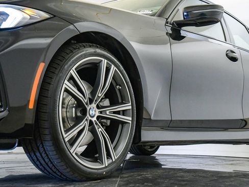 Certified 2023 BMW 330i Sedan w/ Premium Package image 10