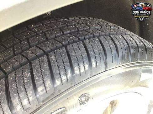 Used 2025 Ford Escape Active AWD/4WD image 26