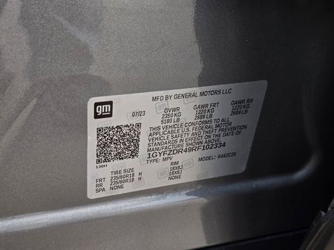 Certified 2024 Cadillac XT4 Premium Luxury w/ Cold Weather Package image 32