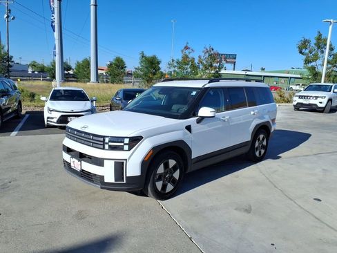 Used 2025 Hyundai Santa Fe SEL image 1