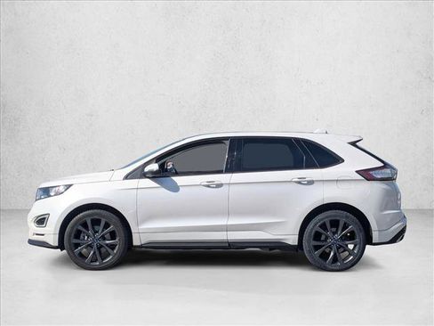 Used 2015 Ford Edge Sport image 9