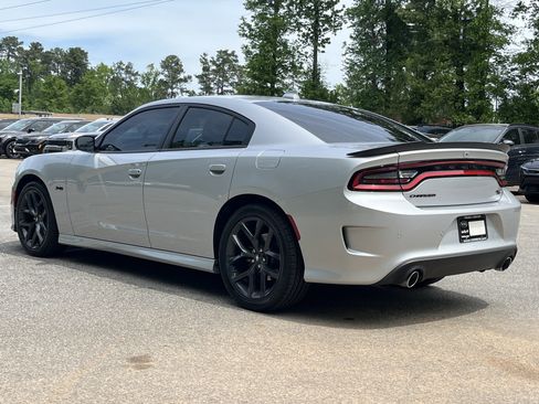 Used 2023 Dodge Charger R/T w/ Blacktop Package image 22