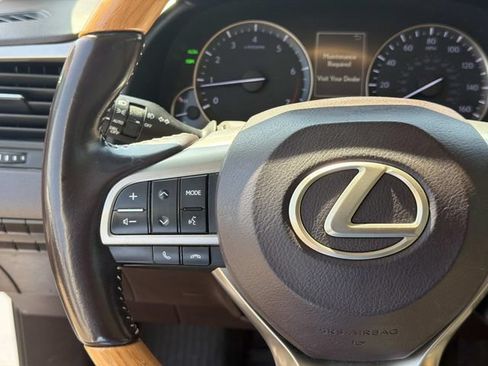 Used 2018 Lexus RX 350L FWD image 29