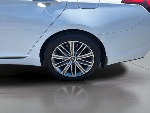 Used 2020 Genesis G80 3.8 RWD image 37