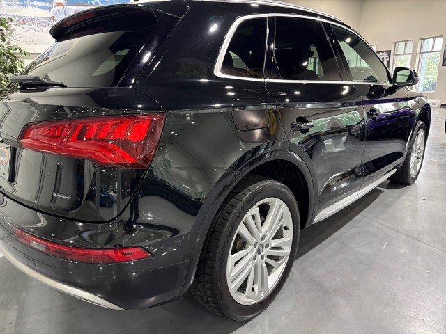 Used 2019 Audi Q5 2.0T Premium Plus w/ Premium Plus Package AWD/4WD image 35