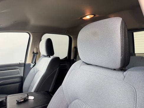 Used 2019 RAM 1500 Big Horn AWD/4WD image 10