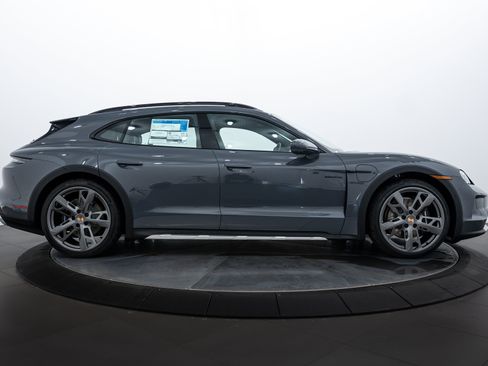 New 2025 Porsche Taycan 4 Cross Turismo image 8