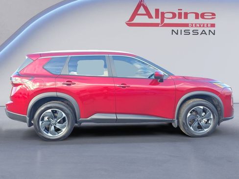 Certified 2024 Nissan Rogue SV w/ SV Premium Package image 6