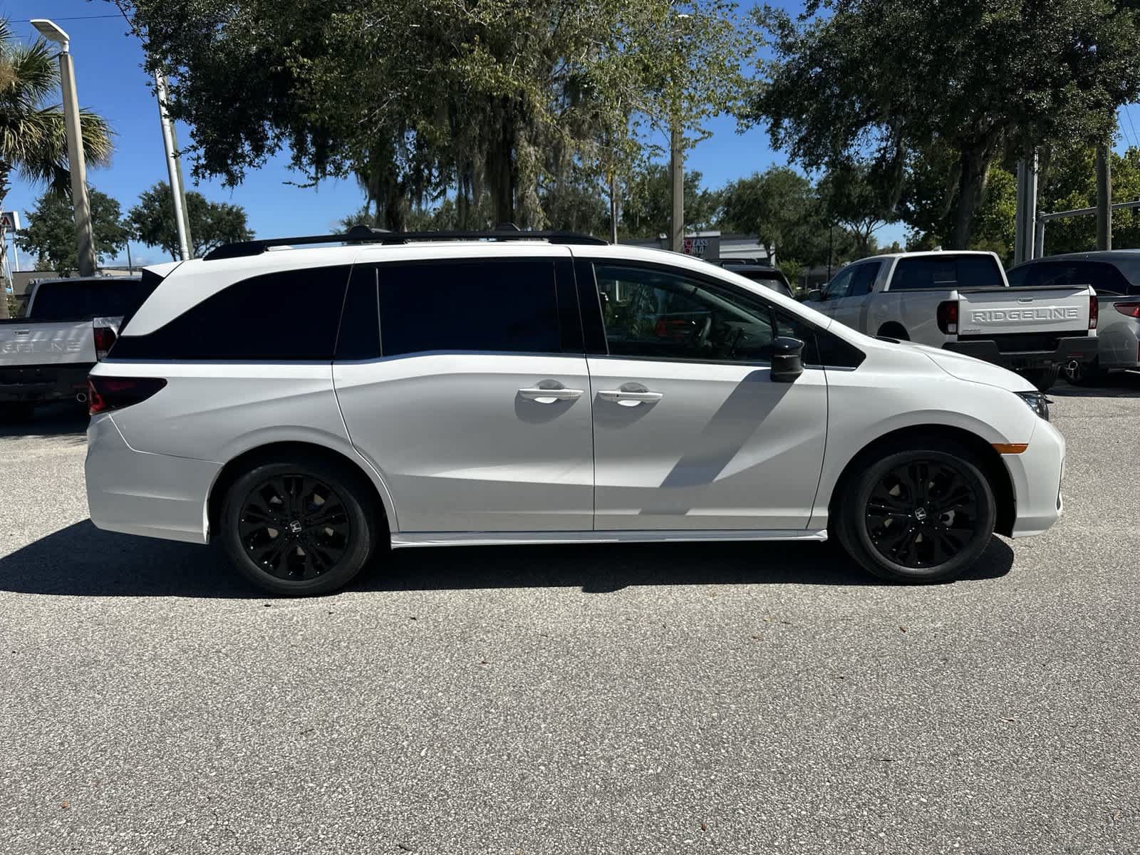 New 2026 Honda Odyssey Sport-L image 7