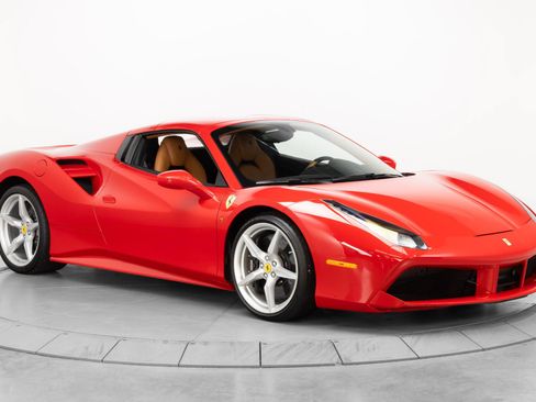 Certified 2019 Ferrari 488 Spider RWD image 18