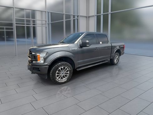 Used 2018 Ford F150 XLT w/ Equipment Group 302A Luxury AWD/4WD image 4