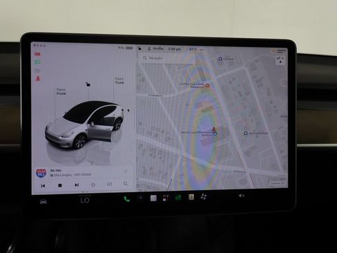 Used 2022 Tesla Model Y Long Range AWD/4WD image 42