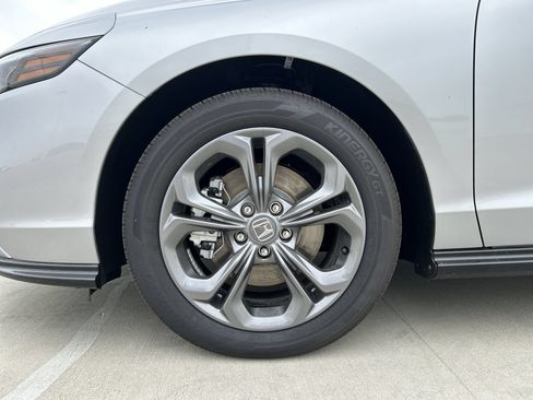 New 2026 Honda Accord EX-L image 19