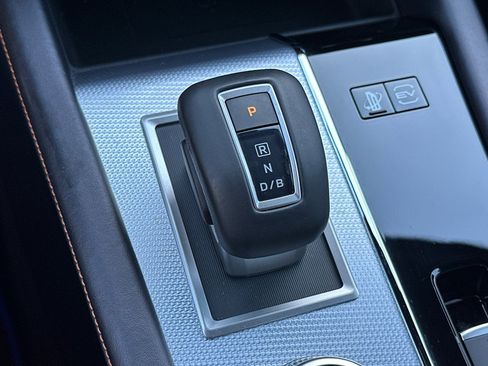 Used 2025 Mitsubishi Outlander SEL Black Edition image 24