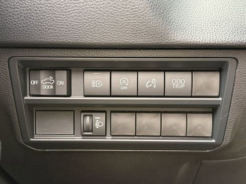 New 2026 Toyota Tundra SR5 image 21