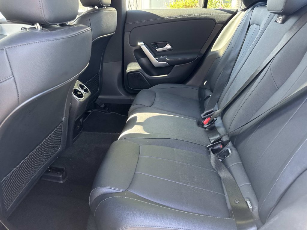 Used 2025 Mercedes-Benz CLA 250 4MATIC image 14
