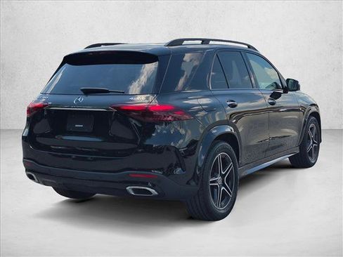 Used 2024 Mercedes-Benz GLE 350 4MATIC image 5