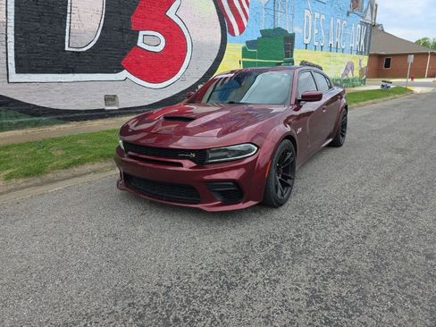 Used 2021 Dodge Charger Scat Pack image 2