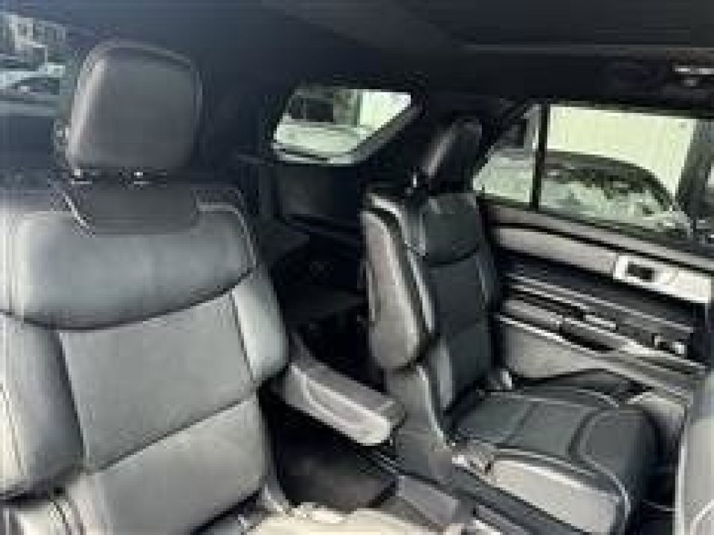 Used 2020 Ford Explorer ST w/ ST Street Pack AWD/4WD image 20