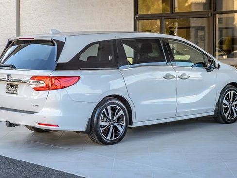 Used 2020 Honda Odyssey Elite image 9