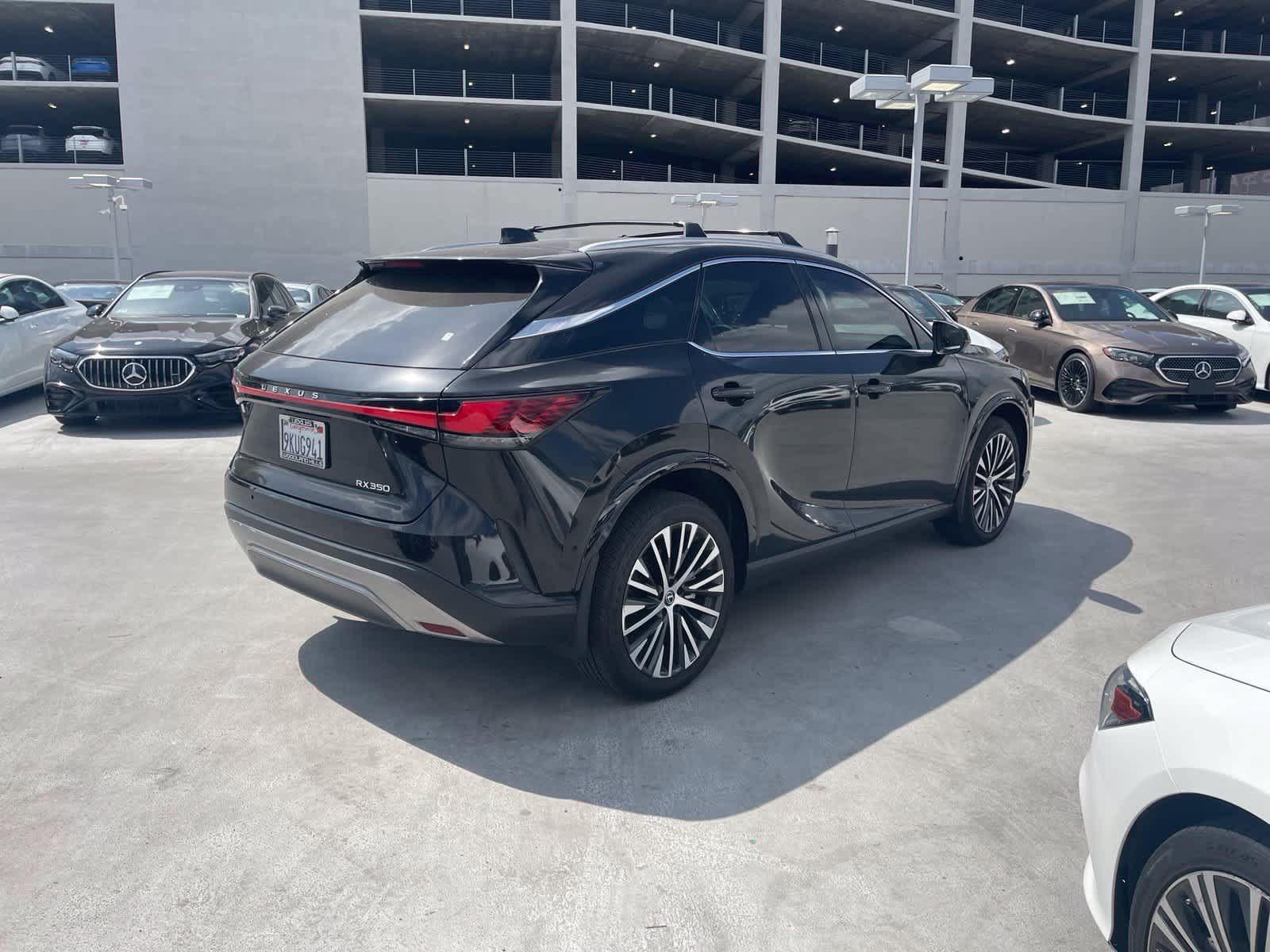 Used 2024 Lexus RX 350 Premium Plus w/ Convenience Package FWD image 3