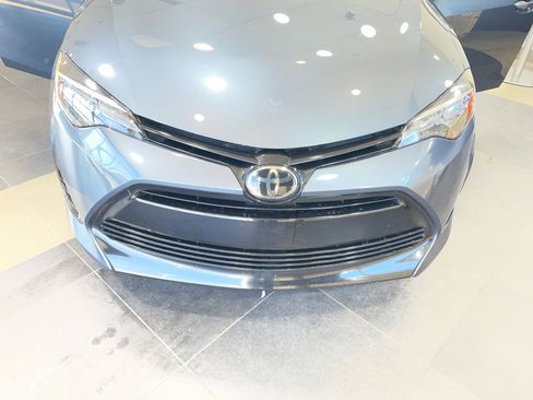 Used 2017 Toyota Corolla LE image 23