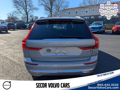 Certified 2023 Volvo XC60 B5 Plus image 6