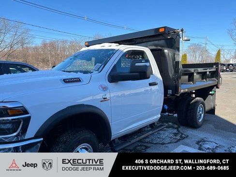 New 2026 RAM 3500 Tradesman image 2