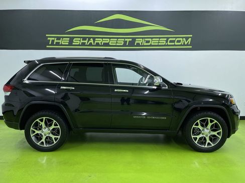 Used 2021 Jeep Grand Cherokee Limited image 11