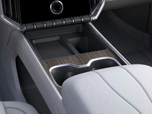 New 2026 GMC Acadia Denali w/ Super Cruise Package image 23