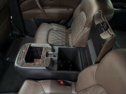 Used 2023 Nissan Armada Platinum w/ Captain's Chairs Package image 30
