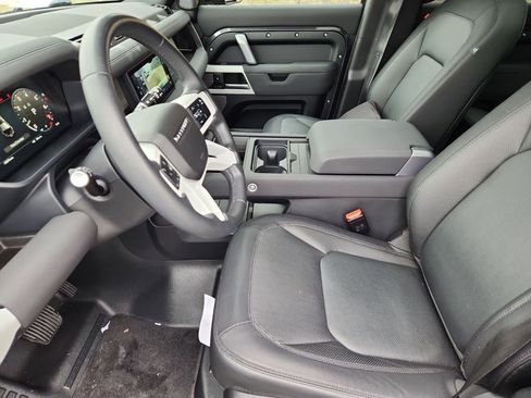Used 2023 Land Rover Defender 110 X-Dynamic SE AWD/4WD image 22