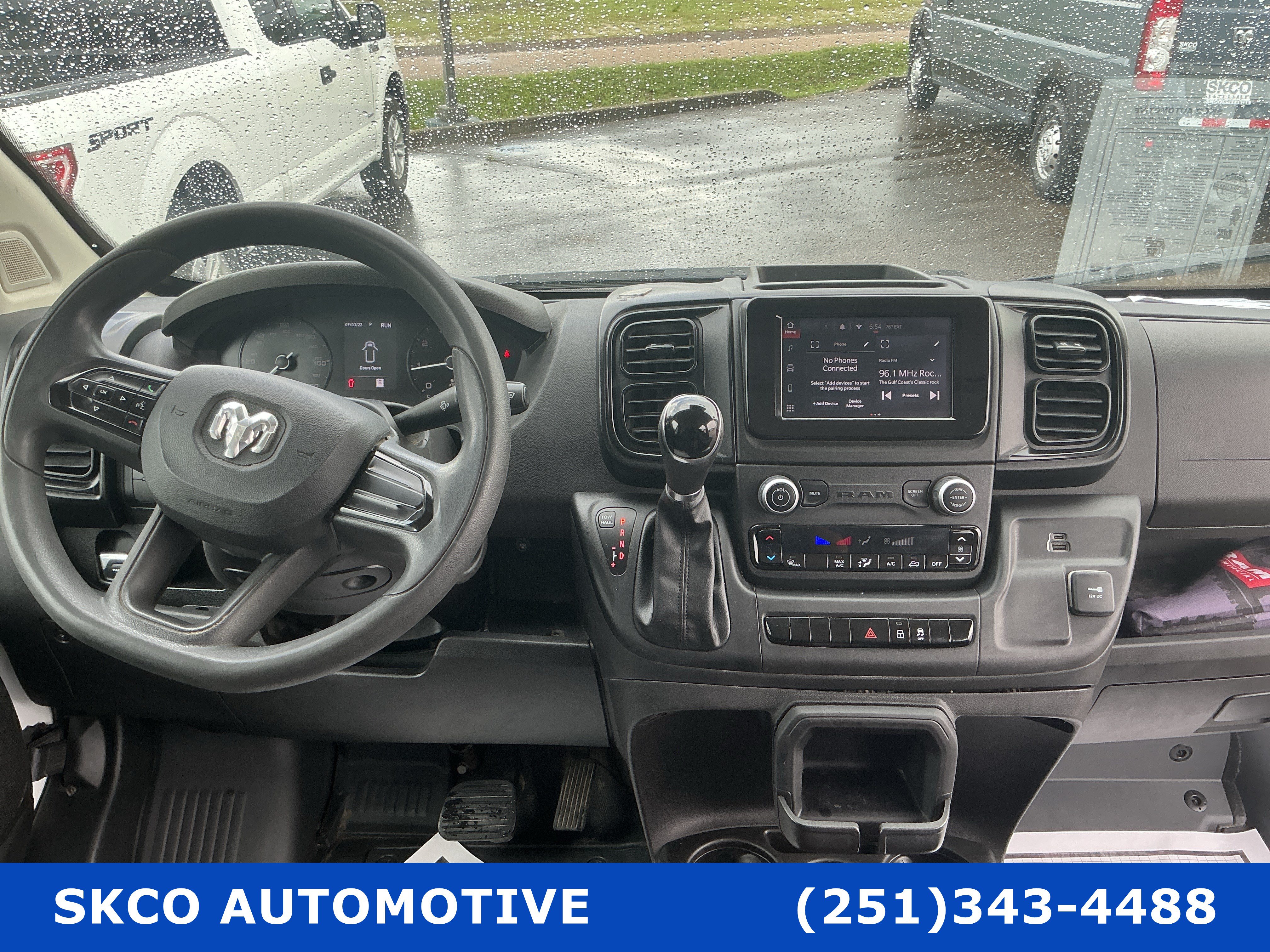Used 2023 RAM ProMaster 2500 FWD image 15