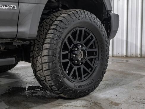 Used 2019 Ford F250 Lariat w/ Lariat Ultimate Package AWD/4WD image 62