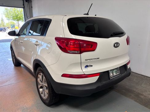Used 2015 Kia Sportage LX AWD/4WD image 3