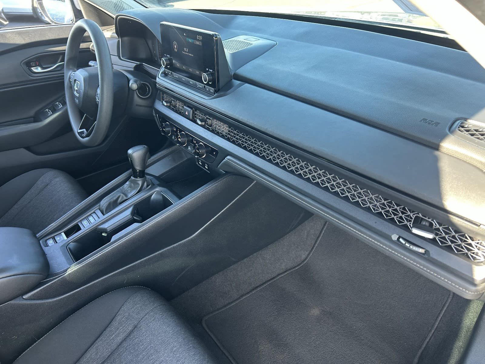 Certified 2023 Honda Accord EX image 17