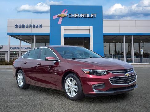 Used 2016 Chevrolet Malibu LT FWD image 3