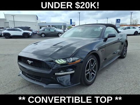 Used 2022 Ford Mustang Premium image 4