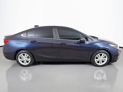 Used 2016 Chevrolet Cruze LT w/ Sun And Sound Package FWD image 15